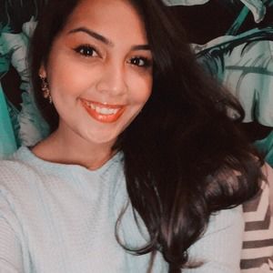 Meet your Posher, Daniela